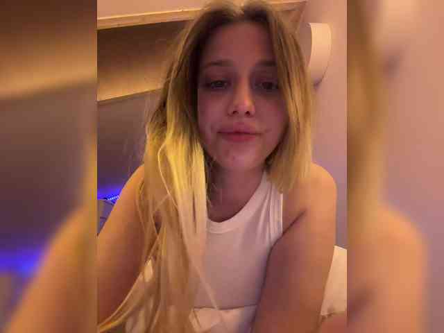 VibeSwet37 webcam
