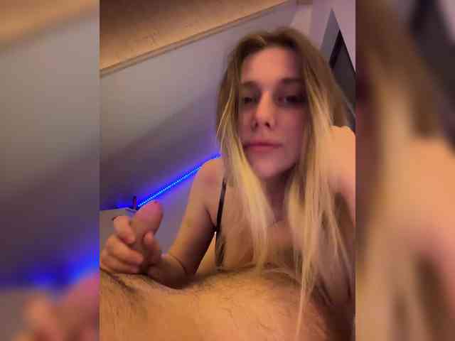 VibeSwet37 webcam