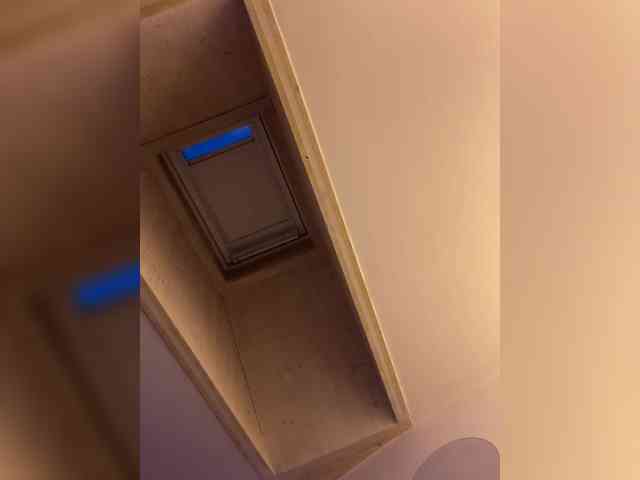 VibeSwet37 webcam