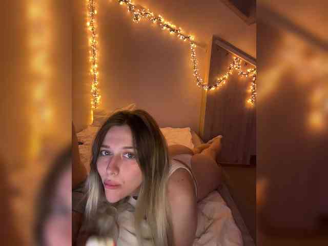 VibeSwet37 webcam