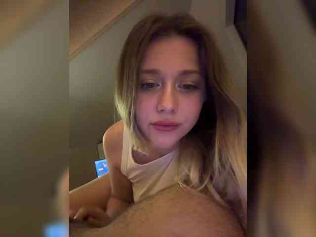 VibeSwet37 webcam