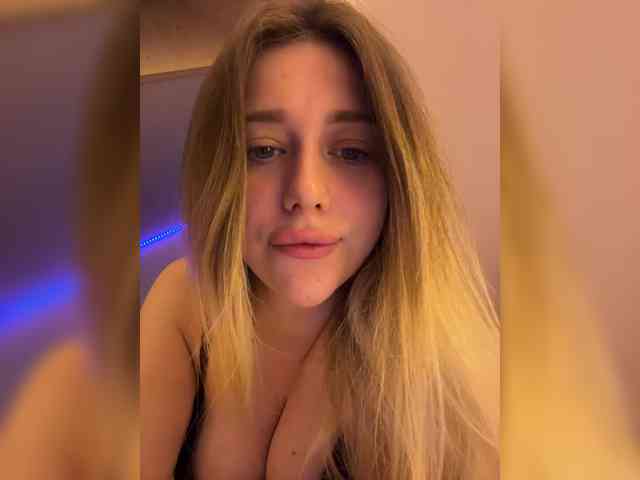 VibeSwet37 webcam