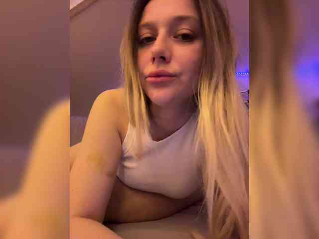VibeSwet37 webcam