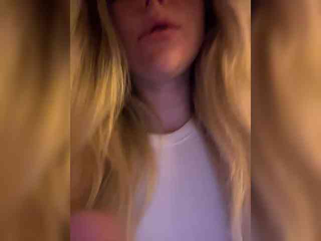 VibeSwet37 webcam