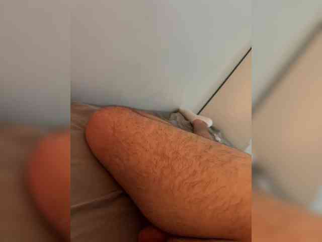 VibeSwet37 webcam