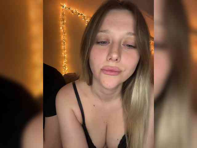 VibeSwet37 webcam