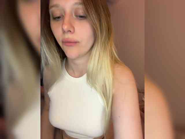 VibeSwet37 webcam