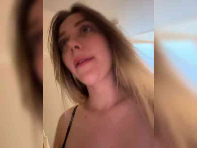 VibeSwet37 webcam