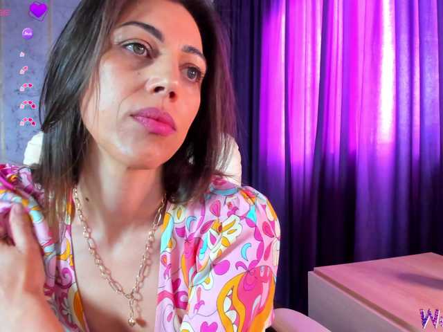  SandraWildd chat room