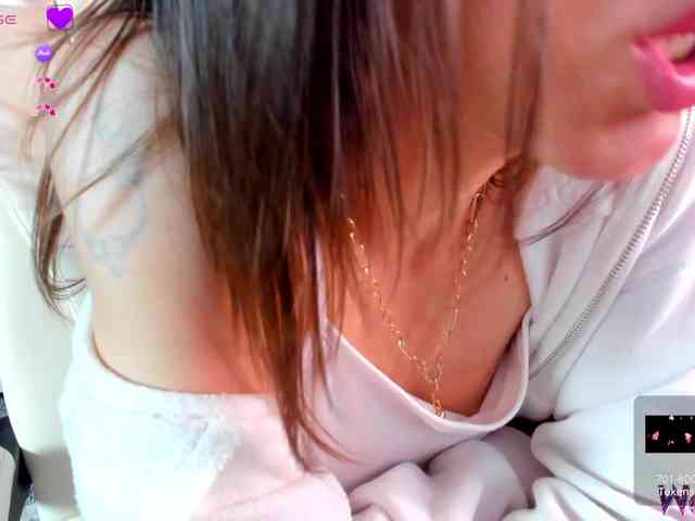 SandraWildd webcam