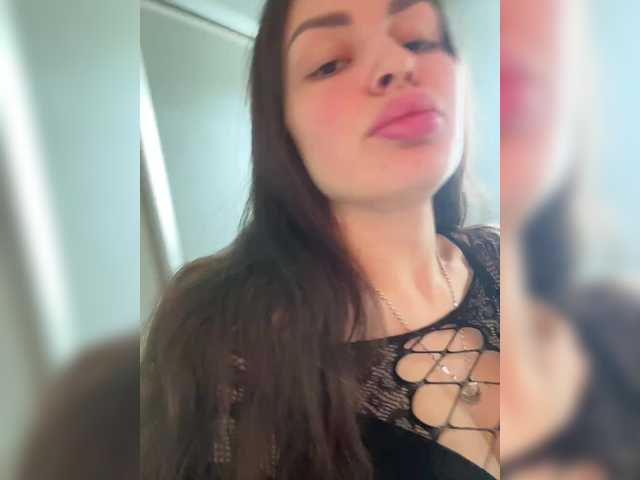 babyymommyanddadyy's BongaCams show and profile