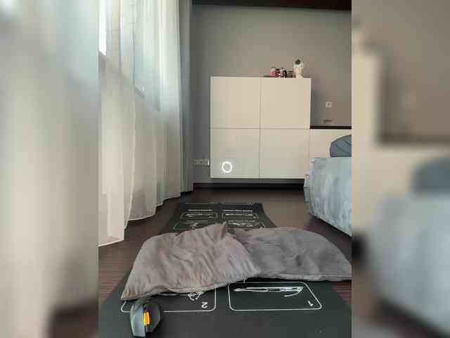 babyymommyanddad... Live Webcam on BongaCams