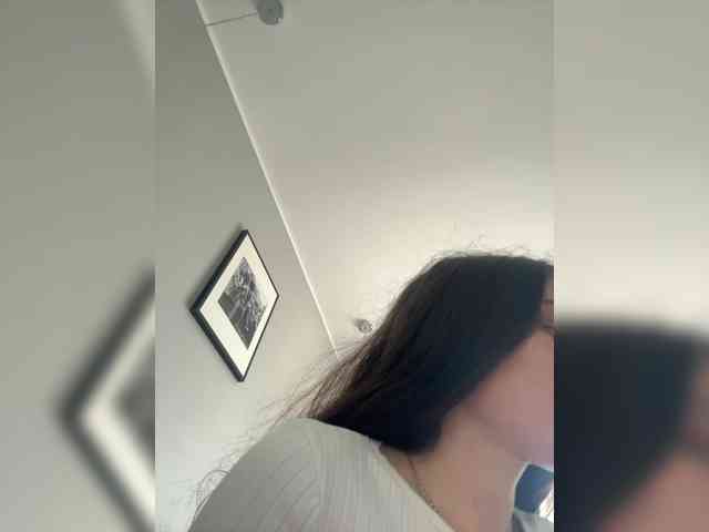 babyymommy webcam