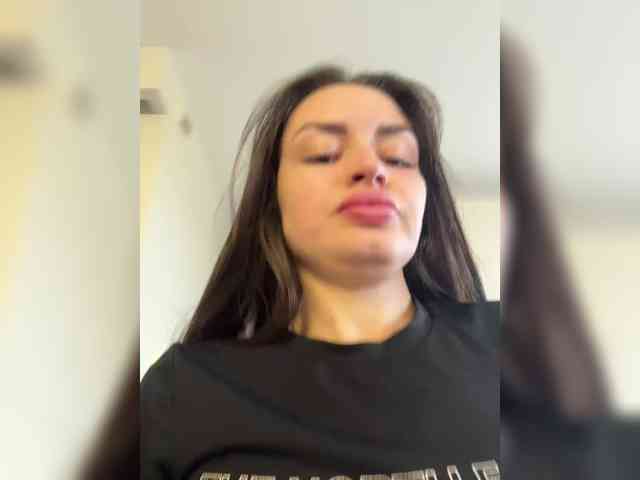 babyymommyandddadyy webcam