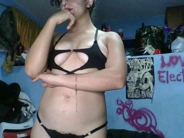 LoveElectra2 webcam
