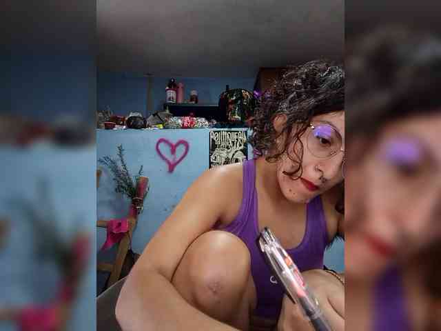 LoveElectra2 webcam