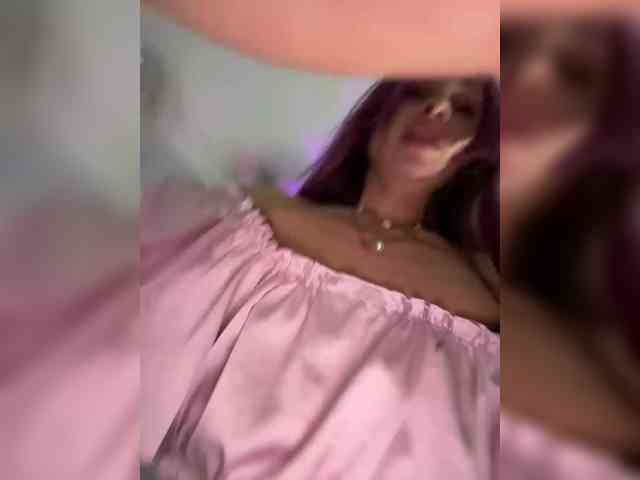 VIP17CoupleDream webcam