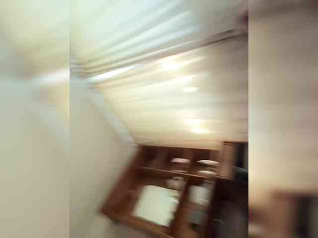 VIP17CoupleDream webcam