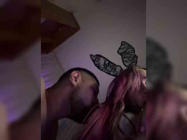 VIP17CoupleDream webcam