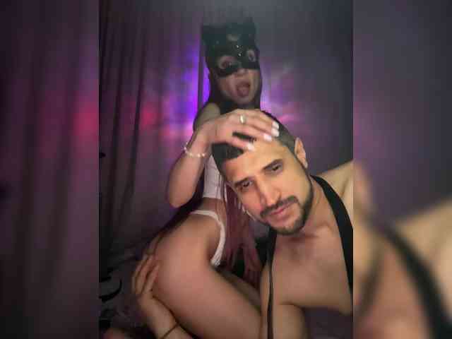 VIP17CoupleDream webcam