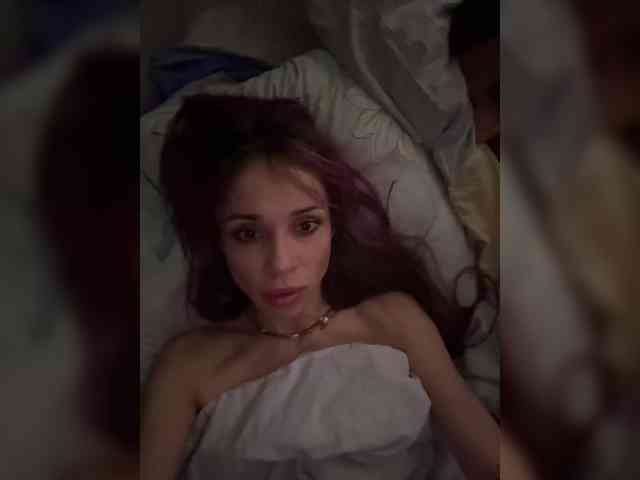 VIP17CoupleDream webcam
