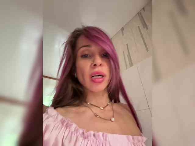 VIP17CoupleDream webcam