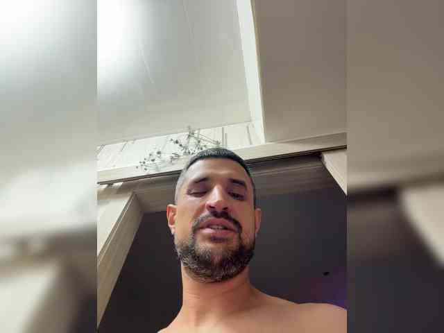 VIP17CoupleDream webcam