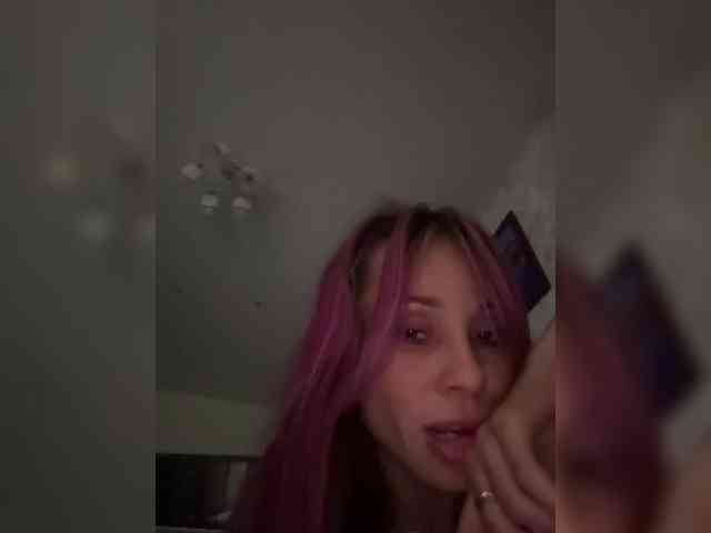 VIP17CoupleDream webcam