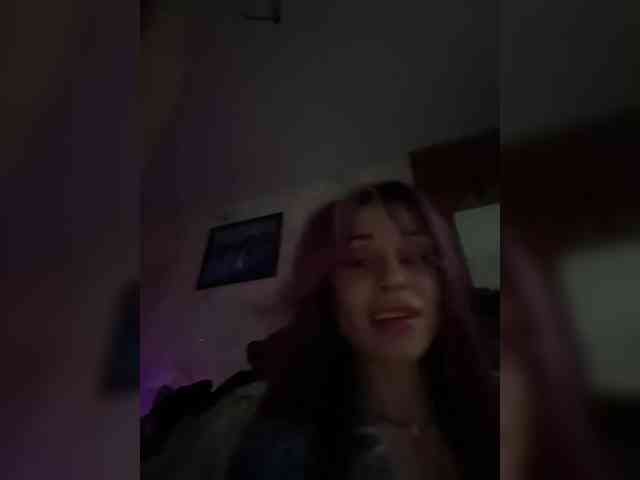 VIP17CoupleDream webcam