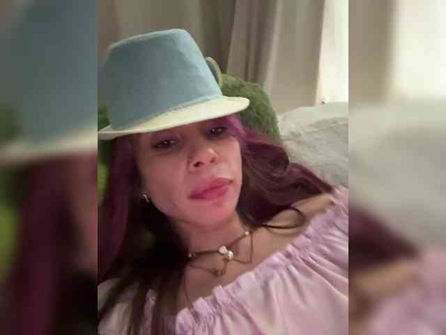 VIP17CoupleDream webcam