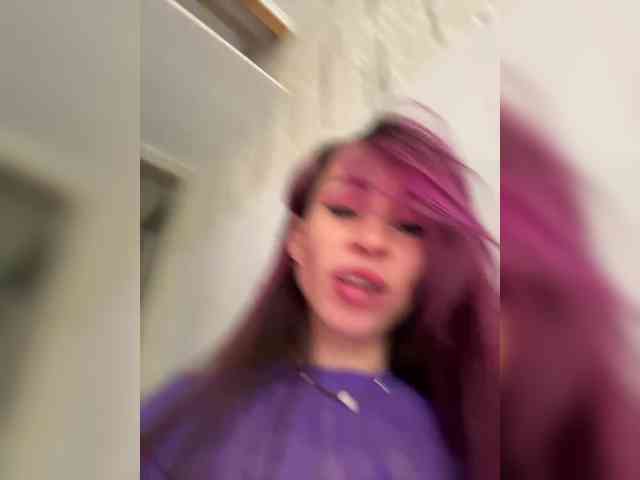 VIP17CoupleDream webcam
