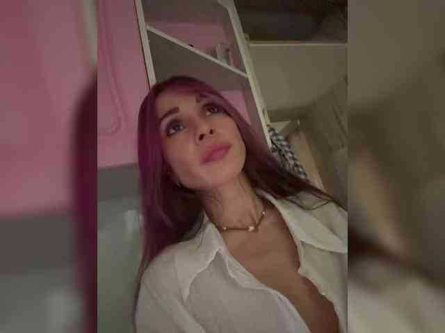 VIP17CoupleDream webcam