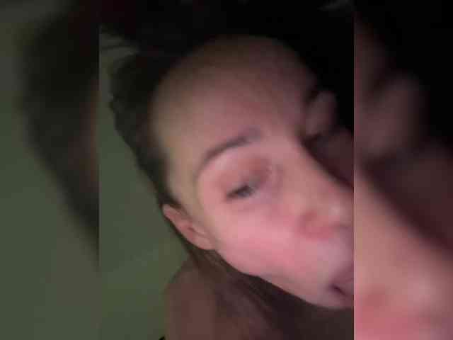 VIP17CoupleDream webcam