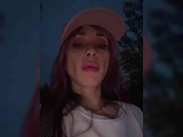 VIP17CoupleDream webcam