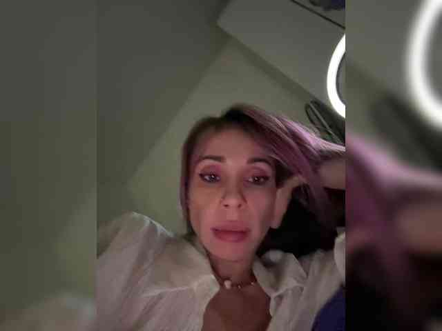 VIP17CoupleDream webcam