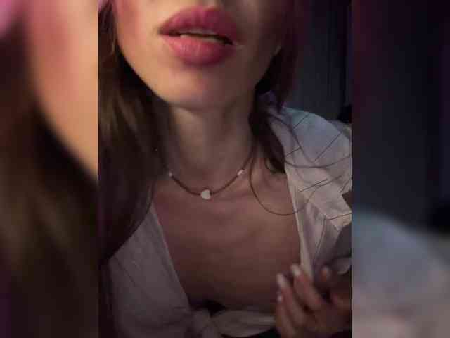VIP17CoupleDream webcam