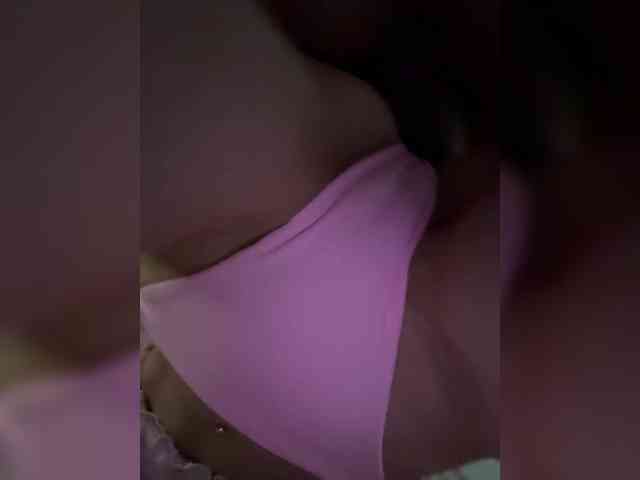 VIP17CoupleDream webcam