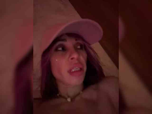 VIP17CoupleDream webcam