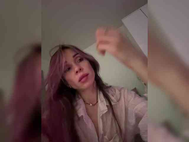 VIP17CoupleDream webcam