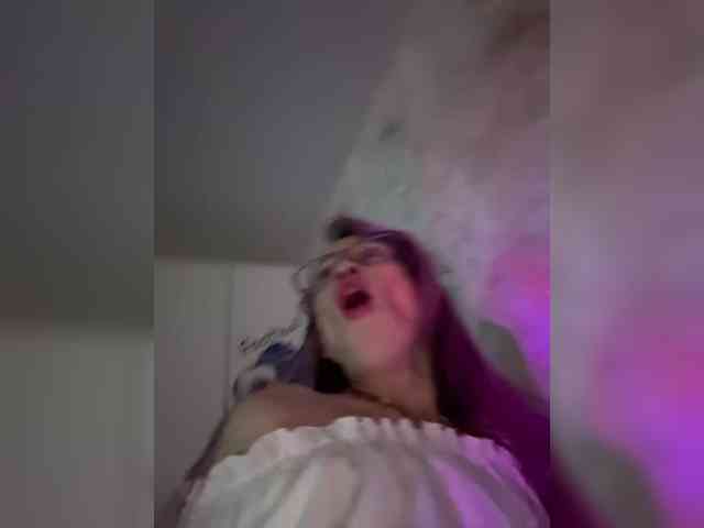 VIP17CoupleDream webcam