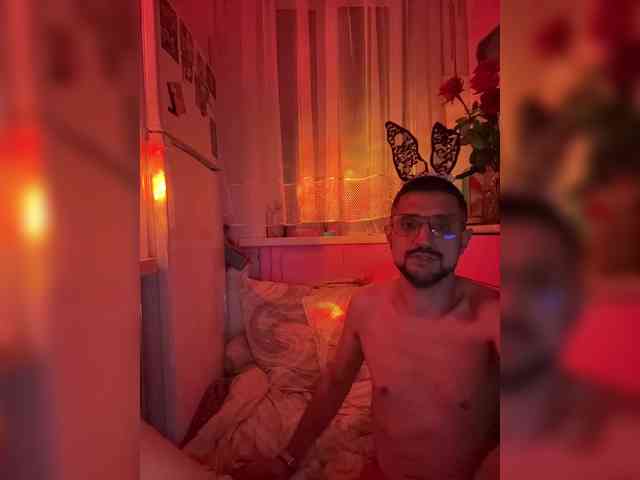 VIP17CoupleDream webcam