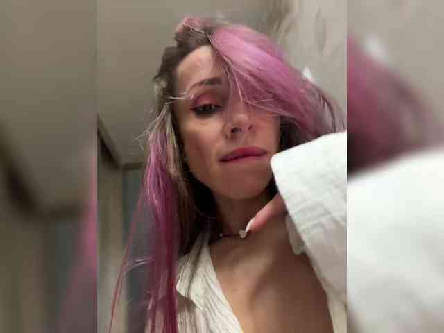 VIP17CoupleDream webcam
