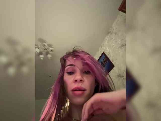 VIP17CoupleDream webcam