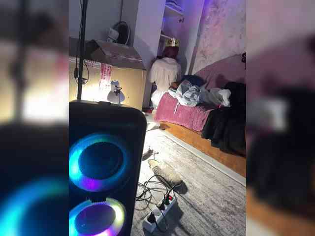 VIP17CoupleDream webcam
