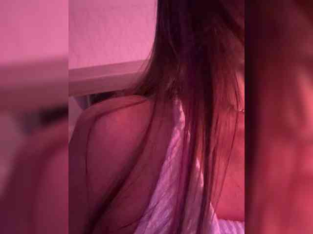 VIP17CoupleDream webcam