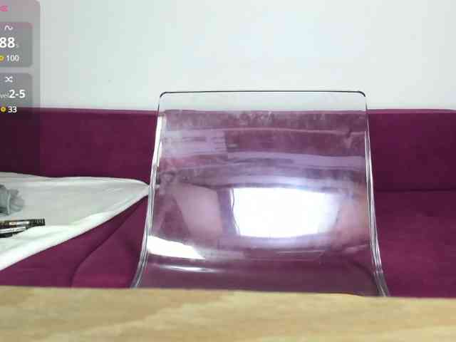 MiaKiity webcam