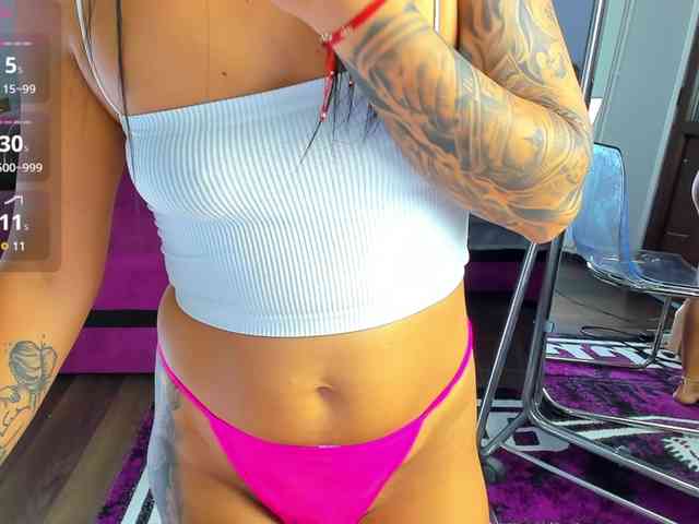 MiaKiity webcam