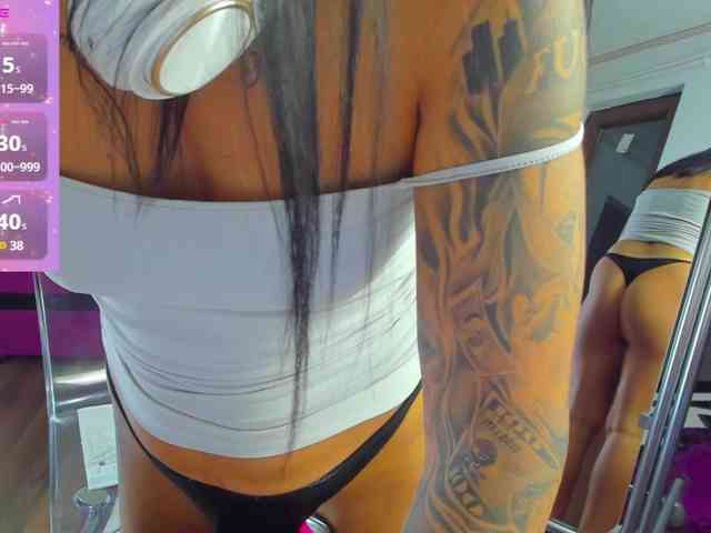MiaKiity webcam