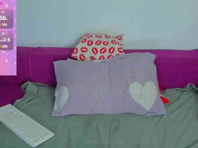 MiaKiity webcam