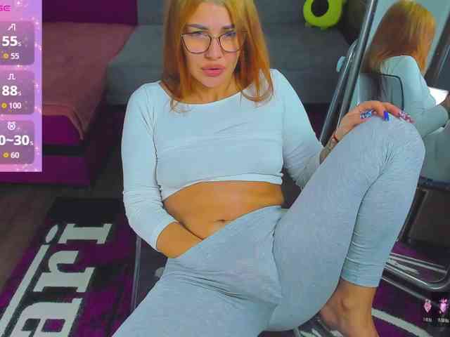 MiaKiity webcam